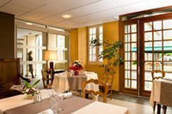 Hotel Du Commerce Navarrenx Екстериор снимка