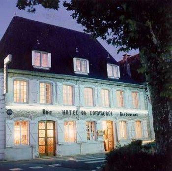 Hotel Du Commerce Navarrenx Екстериор снимка